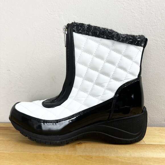 Khombu Shoes - Khombu Megan Boots White Waterproof Cold Rated Memory‎ Foam Winter Size 5